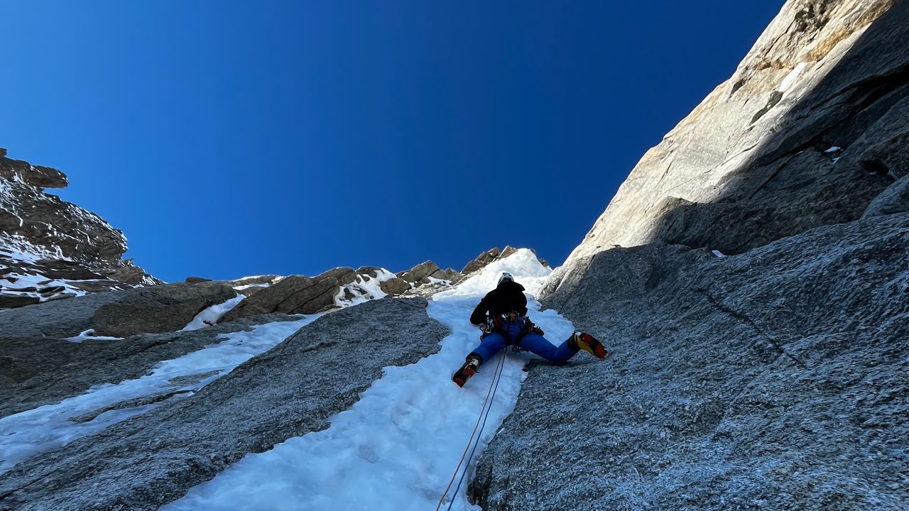 Supercouloir | ED/IV, 6, 600m | Mt. Blanc du Tacul East Face