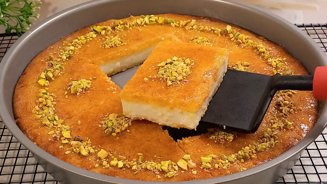 معمول مد بالقشطة بطريقة جديدة والطعم خرافة/ جربوه مع  الكنافة والبسبوسة في حلويات رمضان