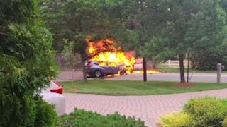 Fiery head-on collision rocks New Jersey neighborhood