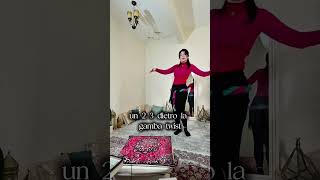 Dentro una lezione di #danzaconlaura #bellydance #tutorialdance #tutorial #danzaorientale