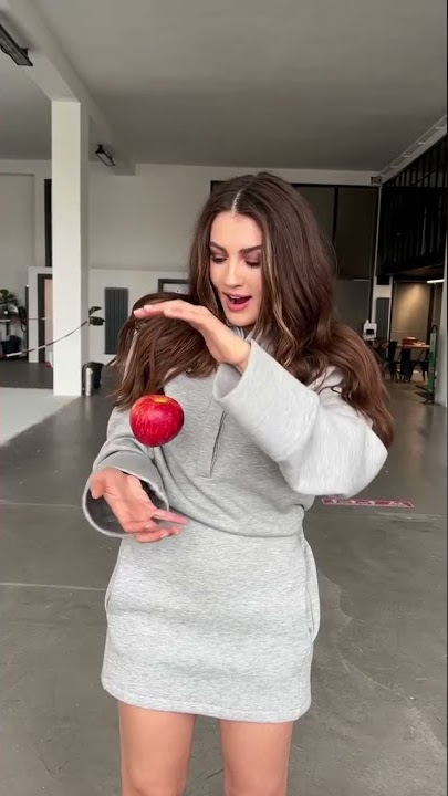 burcu  Ozberk funny video😍💕✨