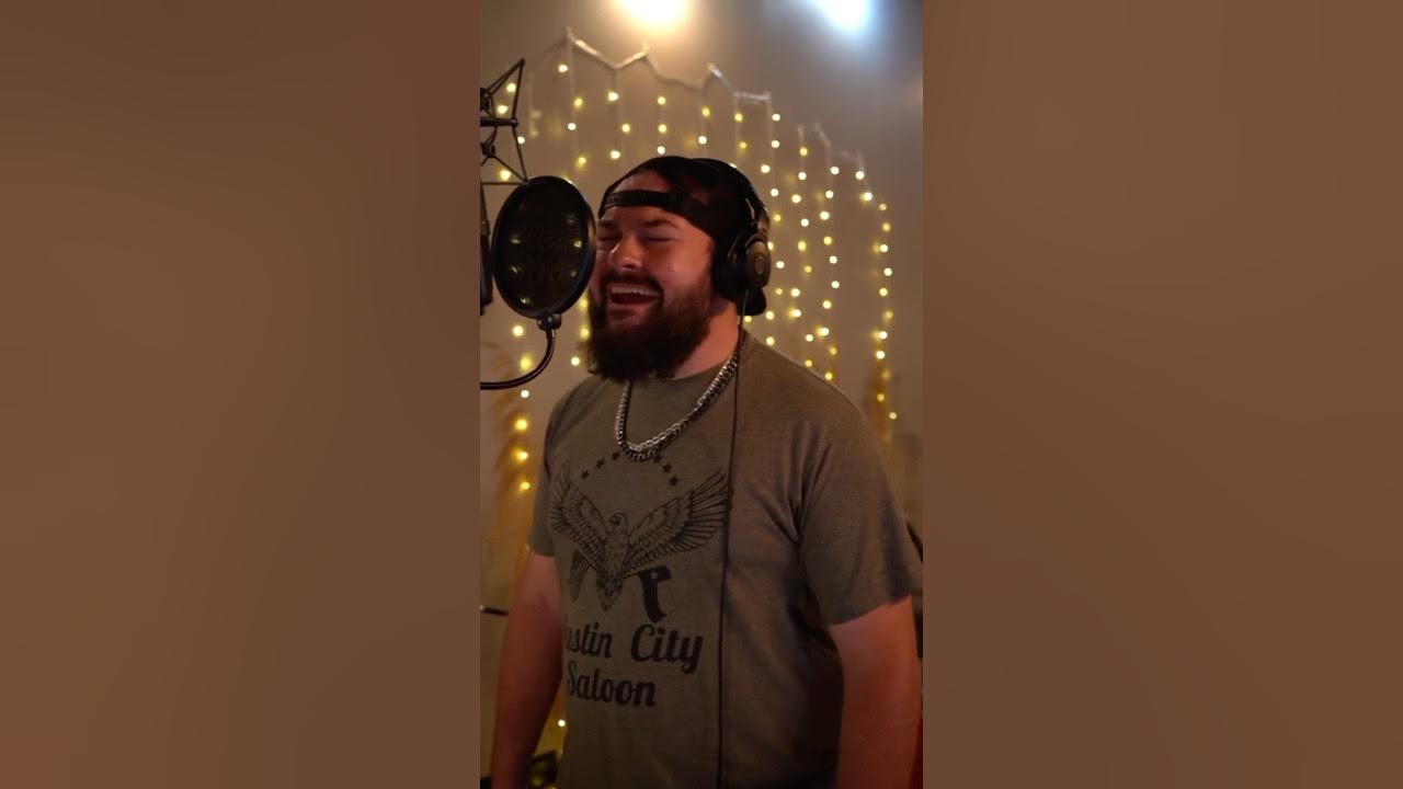 Here we are, we're here tonight listening to @AaronWalkerOfficial’s version of "If Everyone Cared” Here we are, we're here tonight listening to @AaronWalkerOfficial’s version of "If Everyone Cared”