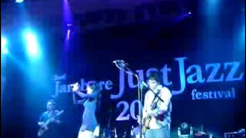 Barry Likumahuwa Project feat. Andien  - I Know You Know by Esperanza Spalding (repost jenqsuper)