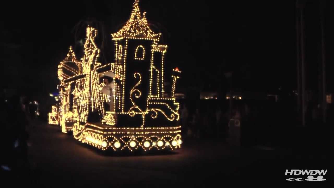 SpectroMagic Full Parade Magic Kingdom Nighttime Spectacular Walt