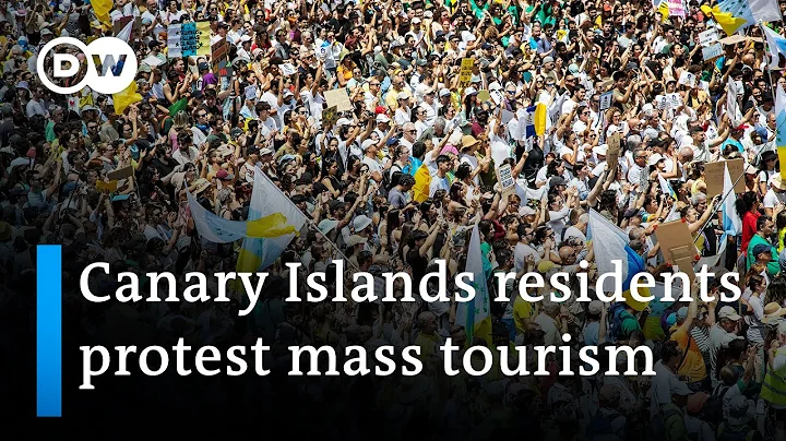 Protesters demand changes to mass tourism in Spain | DW News