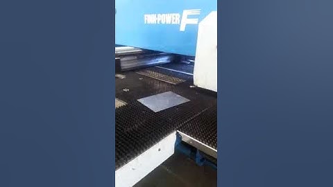 30 Ton Finn-Power F 5 FV CNC punching machine