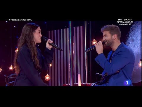 Amaia & Pablo Alboran - Luna | Especial Nochebuena 2020 TVE HD