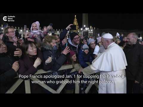 Pope apologizes for slapping woman's hand