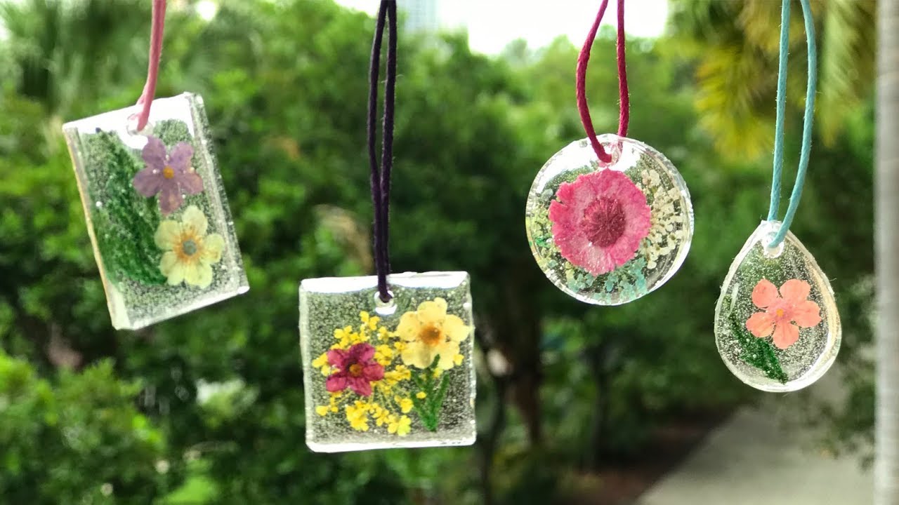 Resin Jewelry Pour Art Floral Jewelry Pink Flower Necklace