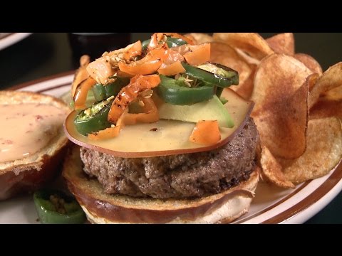 Chicago's Best Burgers: Burger Antics