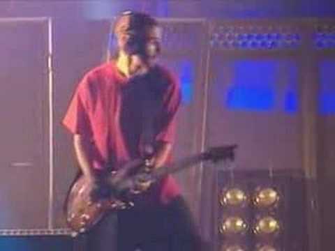 linkin-park-high-voltage