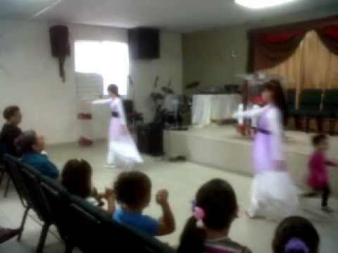 Tu Mereces danza por Jennifer Y Johany