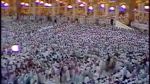 تلاوة نادرة وخيالية من صلاة التراويح في الحرم المكي للشيخ علي جابر  1986 الموافق 1406هـ