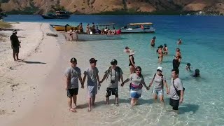 labuan bajo tour specialist www.labuhanbajotours.online by hello! batu 55 views 4 years ago 32 seconds