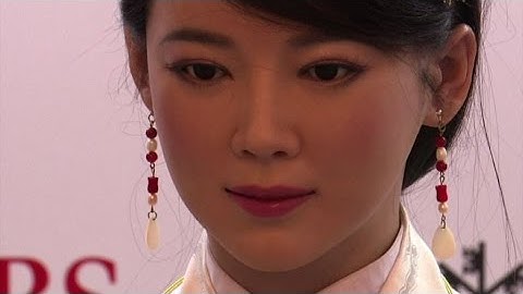 In Cina tutti pazzi per la "dea robot" Jia Jia