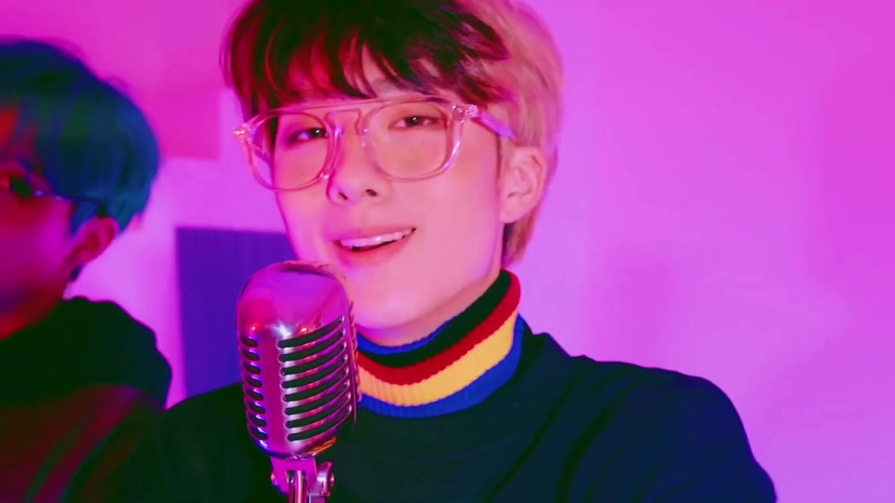 jiung twixtor clips that i happened to make randomly