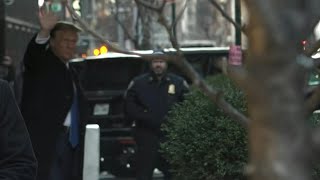 Donald Trump quitte la Trump Tower pour se rendre au tribunal à New York | AFP Images
