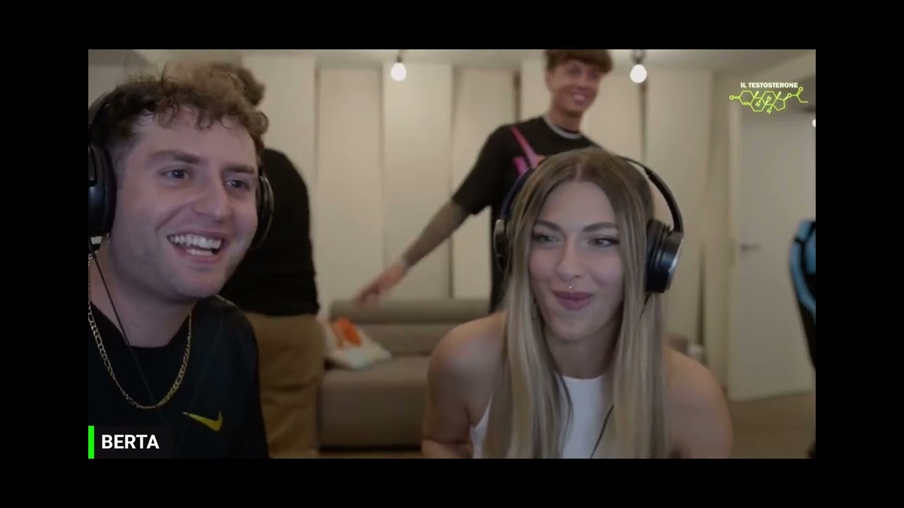 Grenbaud e la gelosia verso roberryc in live dal testosterone. FA UNA PAZZIA😨😳 SUPER GELOSO🤪