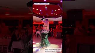 Espectáculo De Danza Del Vientre En El Bósforo En Estambul