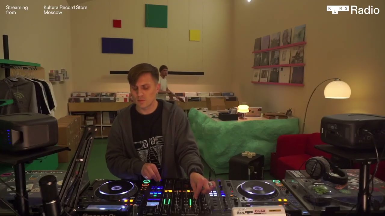 Fam w/ DJ Pak @ KURS radio 17.10.25