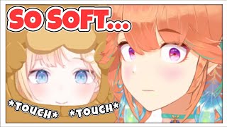 𝗔𝗺𝗲 𝘁𝗼𝘂𝗰𝗵𝗲𝘀 𝗞𝗶𝗮𝗿𝗮 𝗮𝗿𝗺 𝗺𝘂𝘀𝗰𝗹𝗲𝘀 𝗜𝗥𝗟 𝗮𝗻𝗱 𝗶𝘁 𝘄𝗮𝘀 𝘀𝗼𝗳𝘁【HololiveEN】 screenshot 2