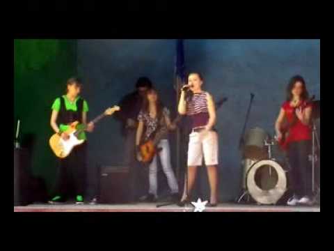 Assista a Дети Радиации.  Белые лошади.  Моя мама вампир.mp4. no YouTube