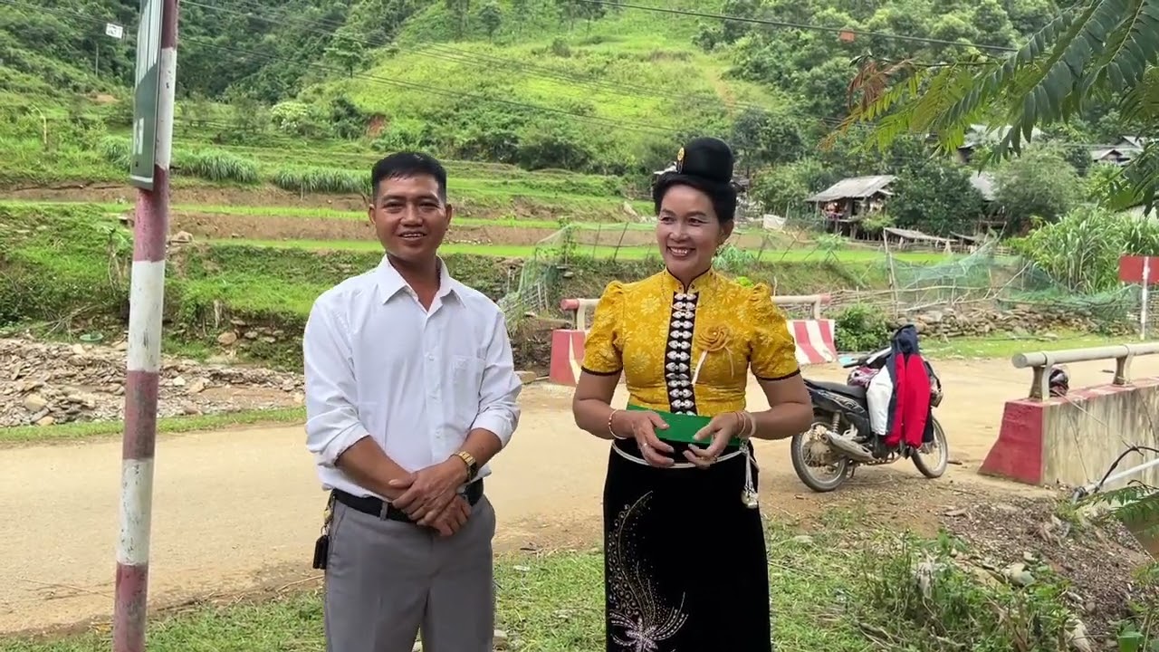 Hoàng Nhung Xuân Quý tiết lộ lý do xuân quý tìm đến tận quê nhà hoàng nhung là đây chứ.