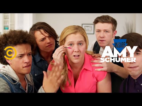 Inside Amy Schumer - Girl, You Don't Need Makeup