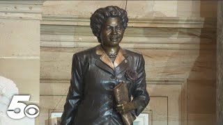 Daisy Bates statue unveiled at U.S. Capitol