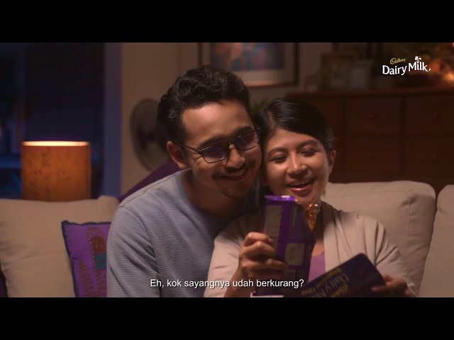 [TVC] Iklan Cadbury Dairy Milk Ungkapan Hati (tulis aja isi hati papah) Hari Valentine Day Pack 2021 class=