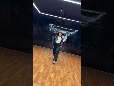 kini kini 🥰❤️✨ #dance #dancecover #choreography #viral #youtubeshorts #dancetutorial #trending