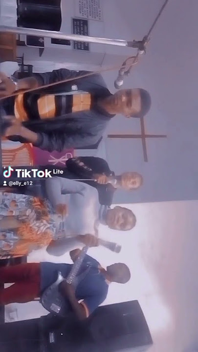 Sina jina lingine ila jina lako yesu cover #eliaelikana #piano #kenya #cover #pianocover