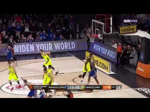 Mvp Shane Larkin Barcelona oyuncularının gururuyla oynuyor