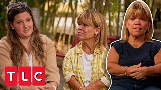 Tori \& Zach Are Concerned About Amy's Awkward Situation With The Farm | Little People Big World