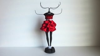 DIY Prom Dress Form Jewelry Holder | Stand