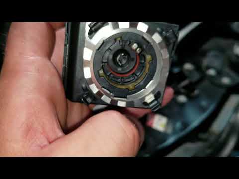 W211 e55 amg HID bulb replacement & more DIY&rsquo;s