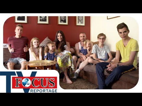 Video: Familienurlaub Außerhalb Der Stadt