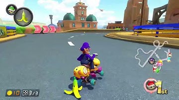 me almost outrunning a red shell #mk8dx 