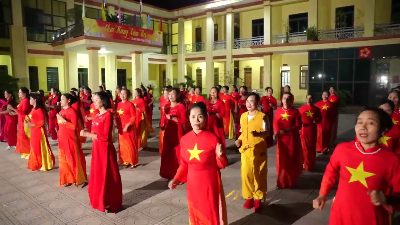 Bài ca người phụ nữ Việt Nam   CLB Dân Vũ P  Liêm Tuyền   Ninh Bình