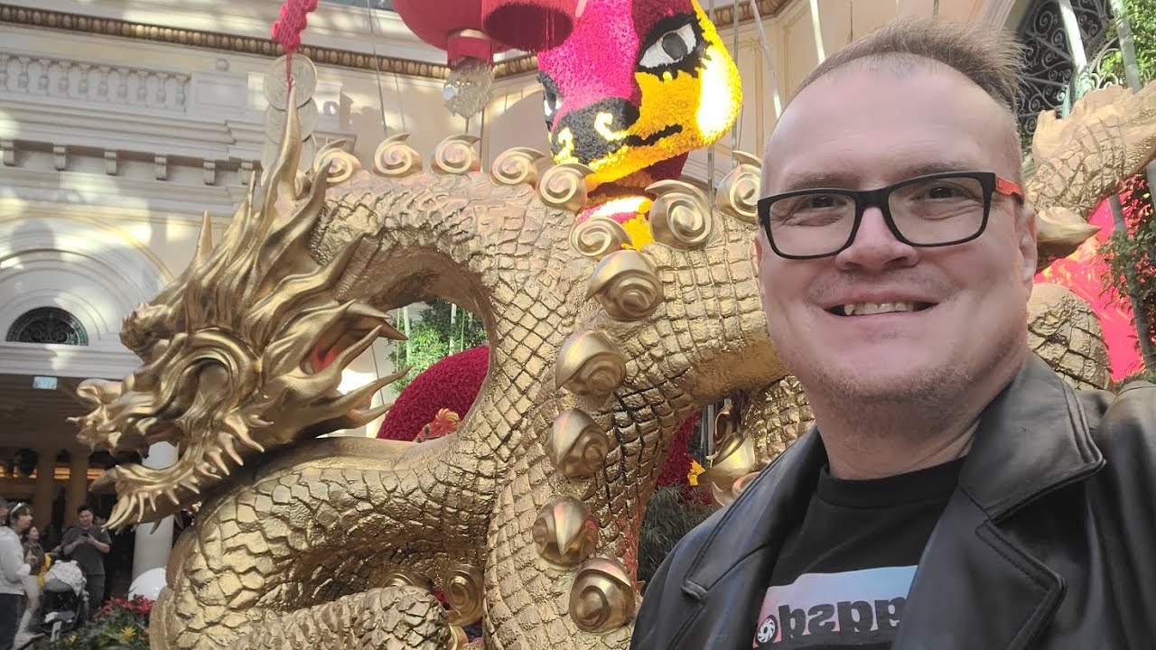 Можете ли вы поверить, что вокруг отеля Aliante Casino Hotel North Las Vegas есть кварталы? Посмо...