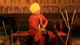 Туркменская музыка. Сердар Хайдаров - Aramyzda/Turkmen music. Serdar Khaydarov-Aramyzda Resimi