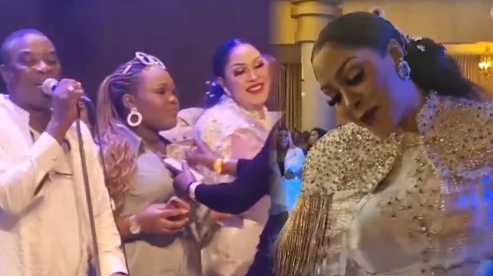 K1 DE ULTIMATE,WIFE AND CHILDREN ON STAGE AT K1 50YEARS ON STAGE