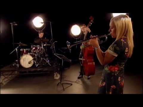 Tine Thing Helseth & tango trio - Libertango, by Piazzolla (live, 2009)