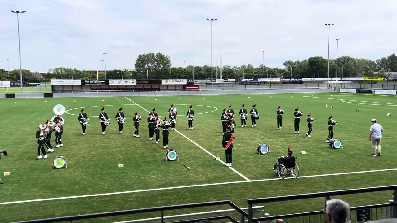 Jong DVS show op NK Jeugd 2025