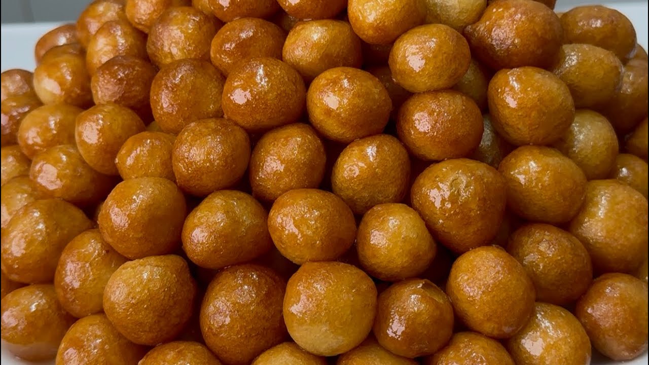 الزلابيه المقرمشة المدوره بأسهل طريقه بشويه دقيق ومياه هتعملوا انجح زلابيه وشكلها مظبوط من اول مره 