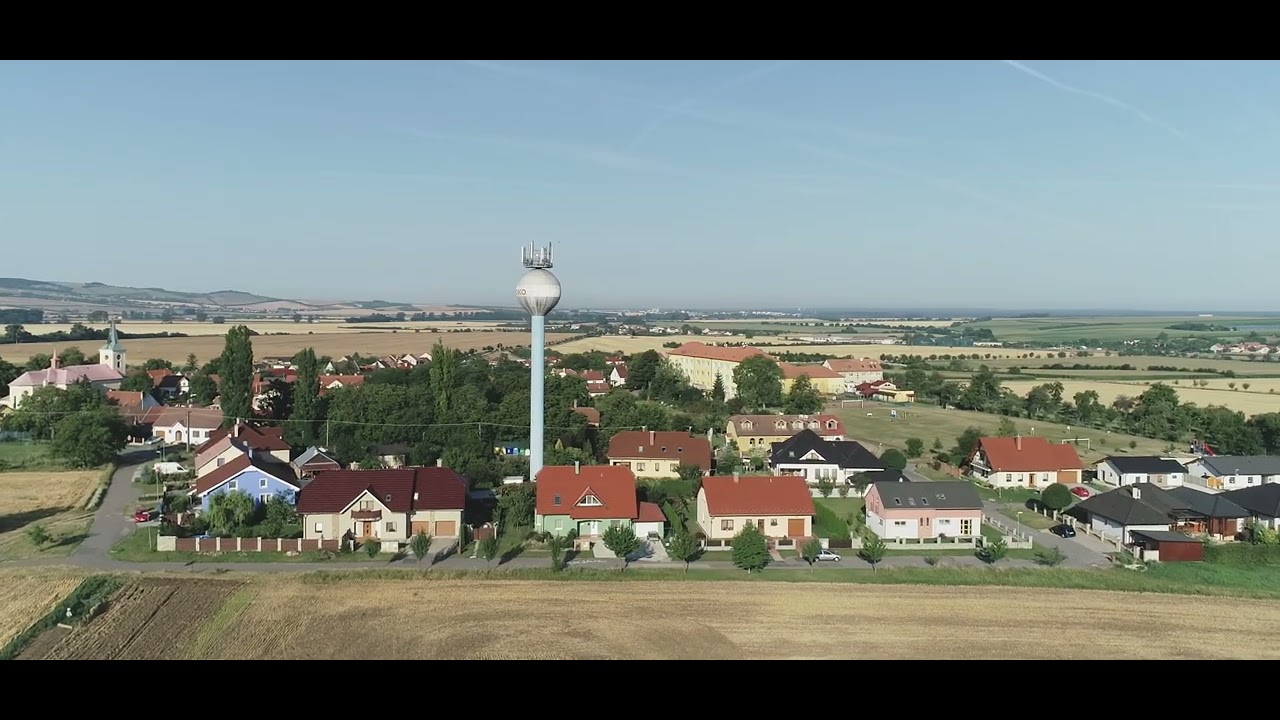 Hroznová Lhota z ptačího pohledu