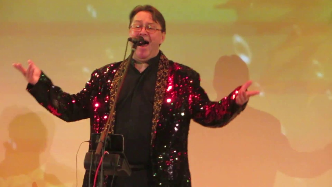 кадышева плачет дождик песня и премьер-министр видео. осень дождь. виа шире круг участники. дождь песня круг. произведение песня.