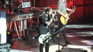 Download Lagu 5SOS - Catch fire live at leeds - Sounds live feels live tour! MP3 Download Lagu 5SOS - Catch fire live at leeds - Sounds live feels live tour! MP3
