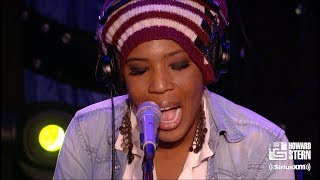 Macy Gray Covers Radiohead’s “Creep” on the Howard Stern Show