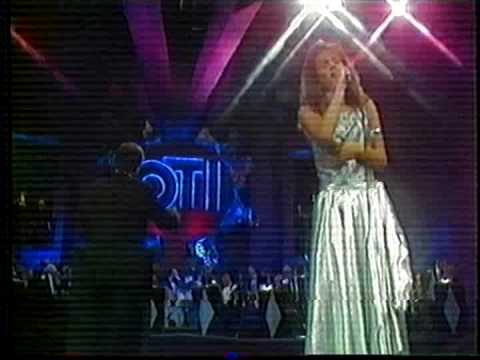 Cecilia Castro ganadora de la OTI 1988 Chile